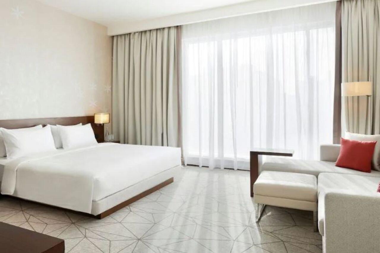 Hyatt Place Dubai Al Rigga Residences Exterior photo