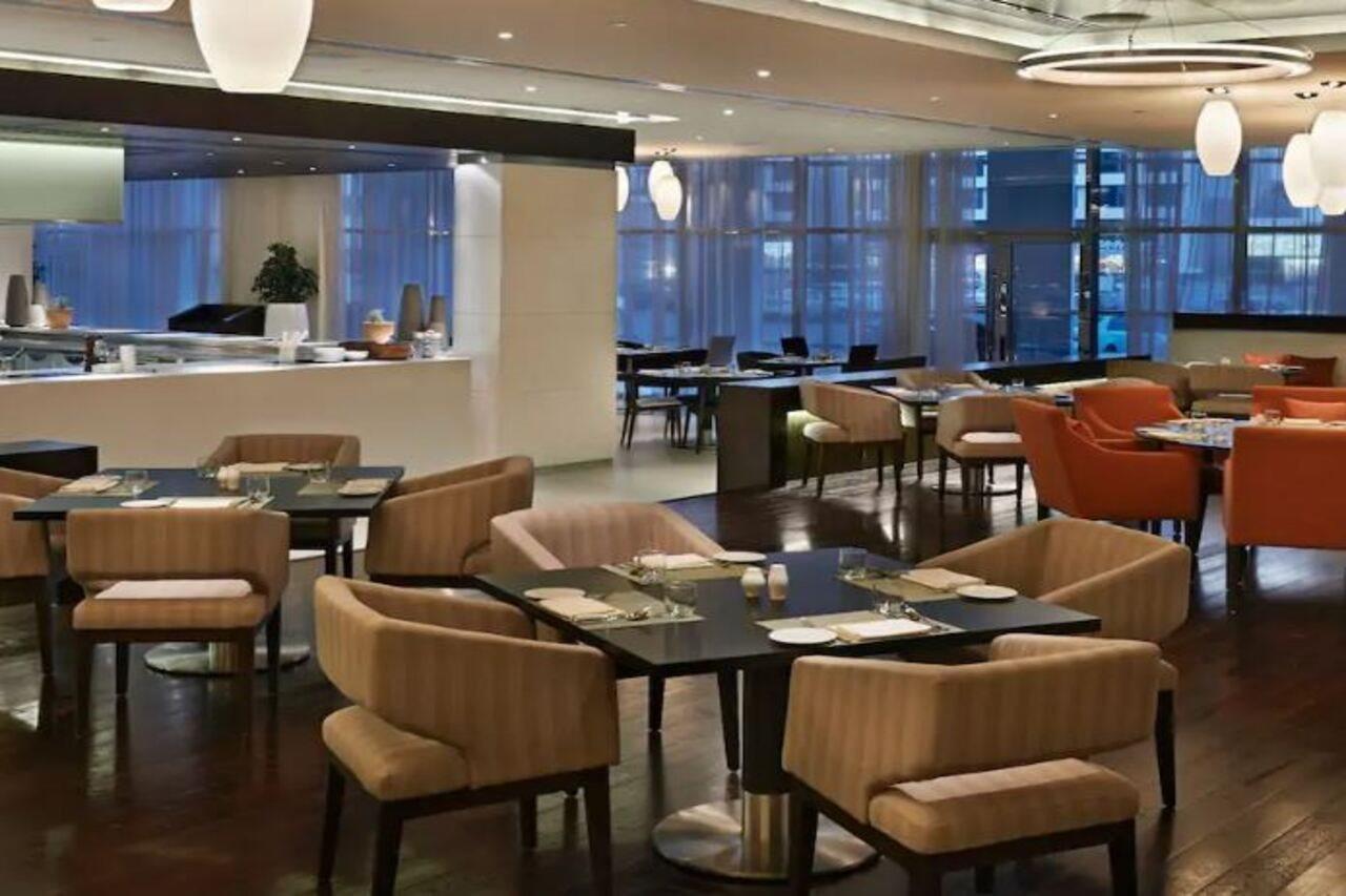 Hyatt Place Dubai Al Rigga Residences Exterior photo